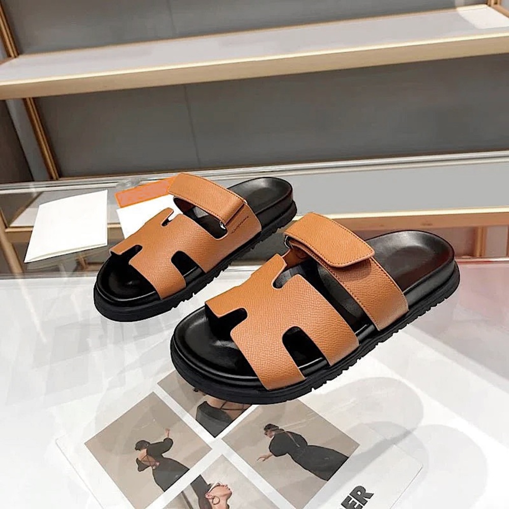 🎉SALE🎉 🆕🧡LEMONADE: TAN Leather Slides SIZE 9